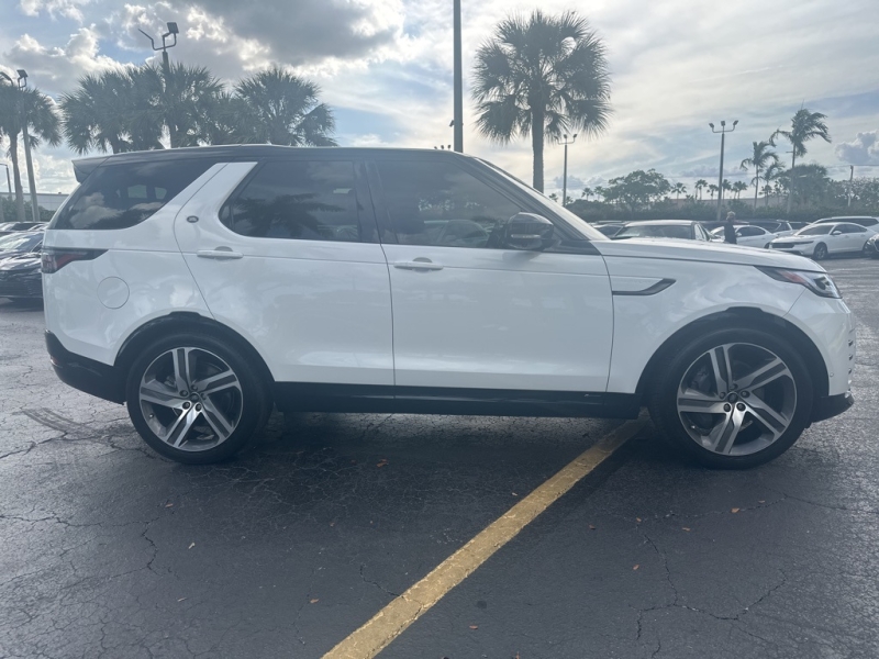 2022 Land Rover Discovery