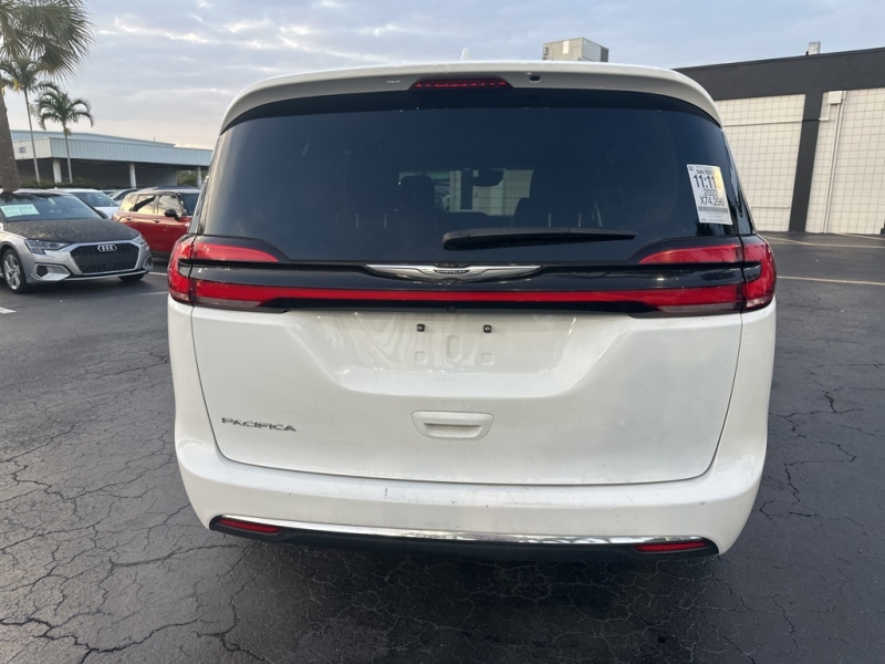 2022 Chrysler Pacifica