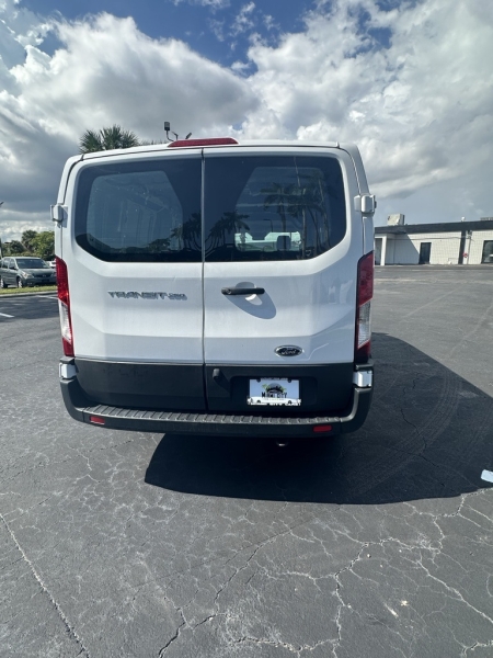 2021 Ford Transit-250