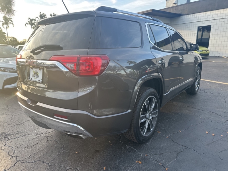 2019 GMC Acadia