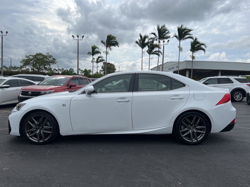 2018 Lexus IS