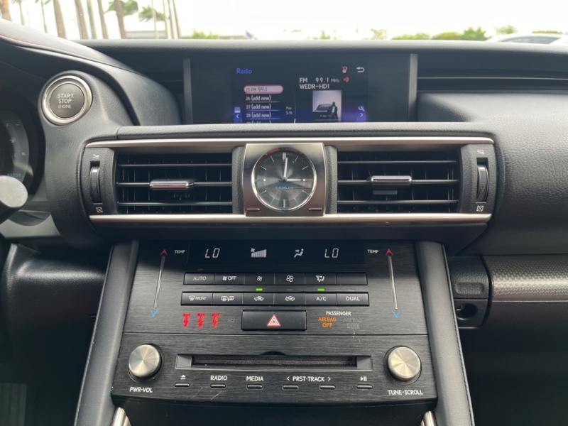 2018 Lexus IS