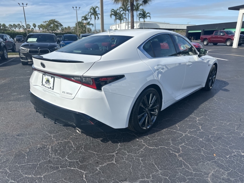 2023 Lexus IS