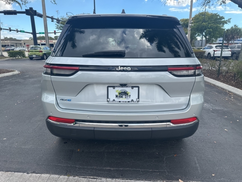 2023 Jeep Grand Cherokee