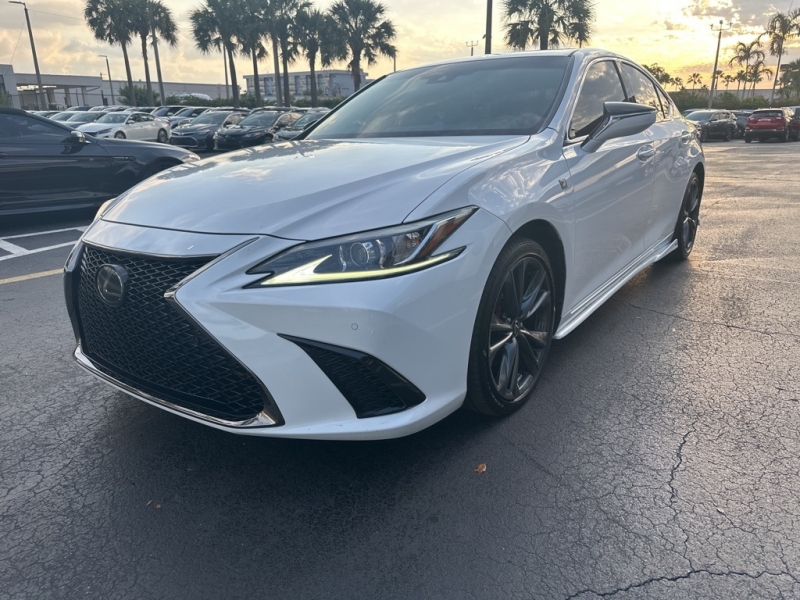 2019 Lexus ES