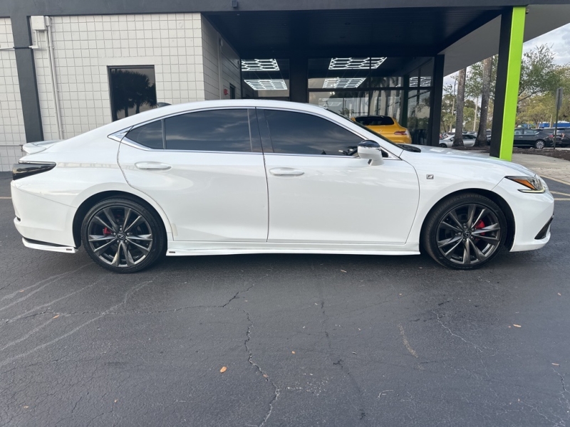 2019 Lexus ES