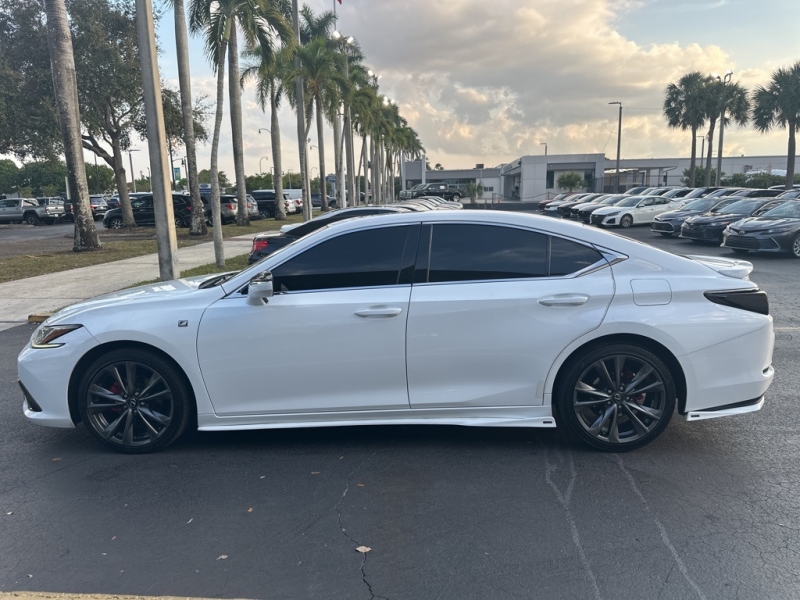 2019 Lexus ES