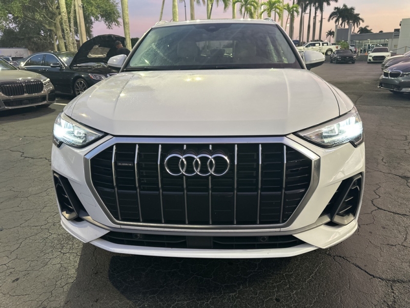 2022 Audi Q3